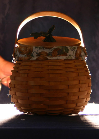 1570_backlit_cr_sm